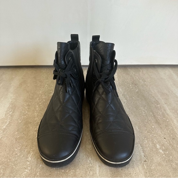 Chanel boots, size 39 - Picture 5 of 11